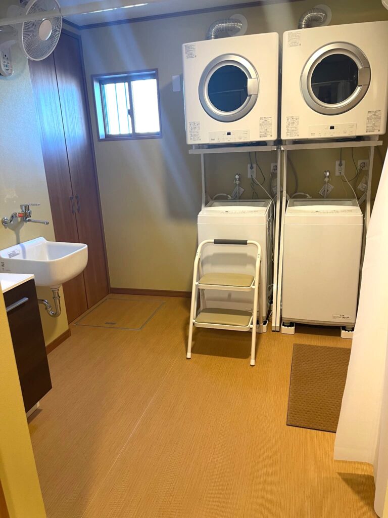 住宅型有料老人ホー〈アイタス大宮台〉の洗濯室